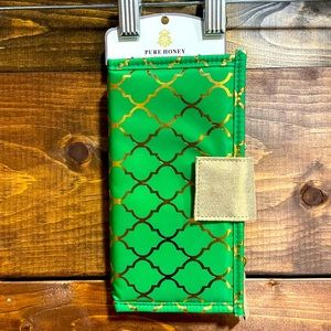 Green & Gold Travel Jewelry Clutch